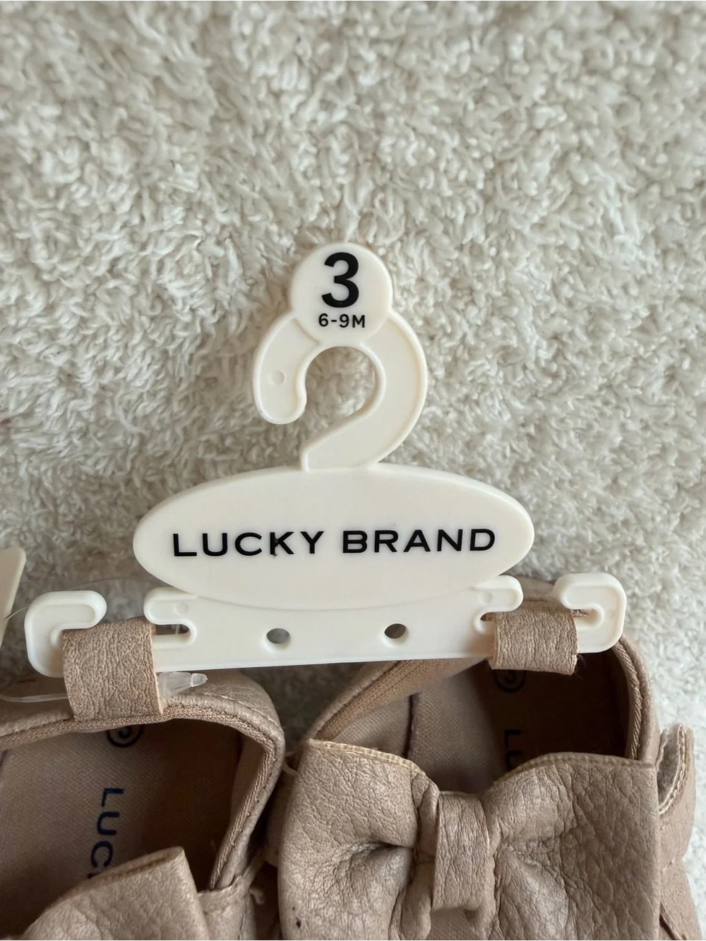 Lucky Brand Baby Girls Taupe Bow Mary Jane Shoes-NWT-6-9 mo